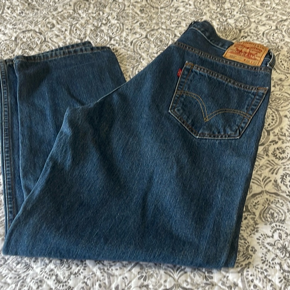Men’s Levi’s jeans 550 relaxed fit W36 X L32. Great condition